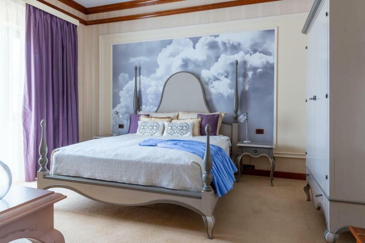 ซูเตอร์ พาเลซ บูติก โฮเทล Hotel บูคาเรสต์ ภายนอก รูปภาพ